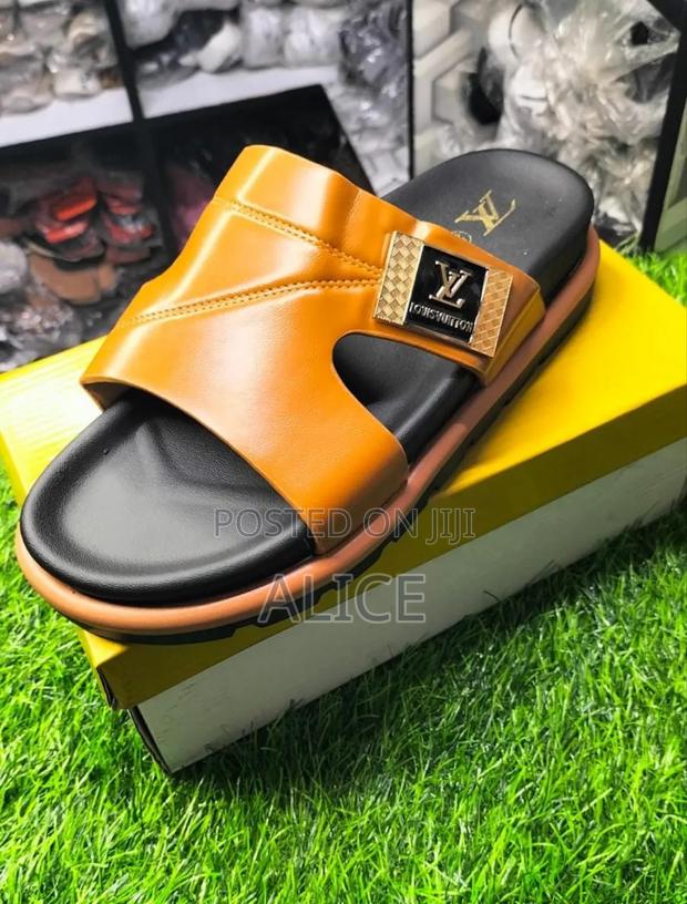 Men Sandals Louis Vuitton - thumbnail 3