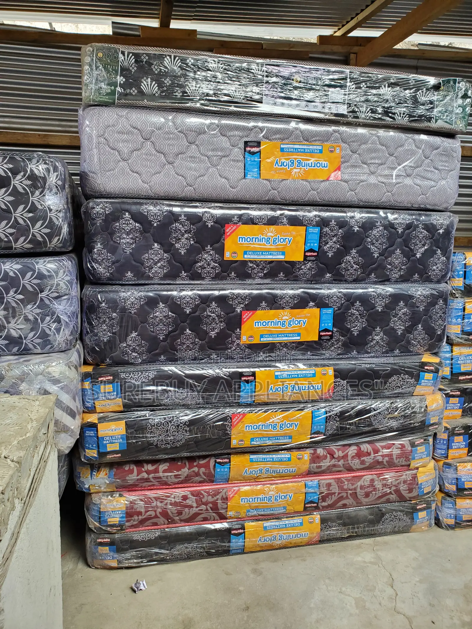 Premium 4×6 Plain Mattress (8 Inch) – Comfortable Durable