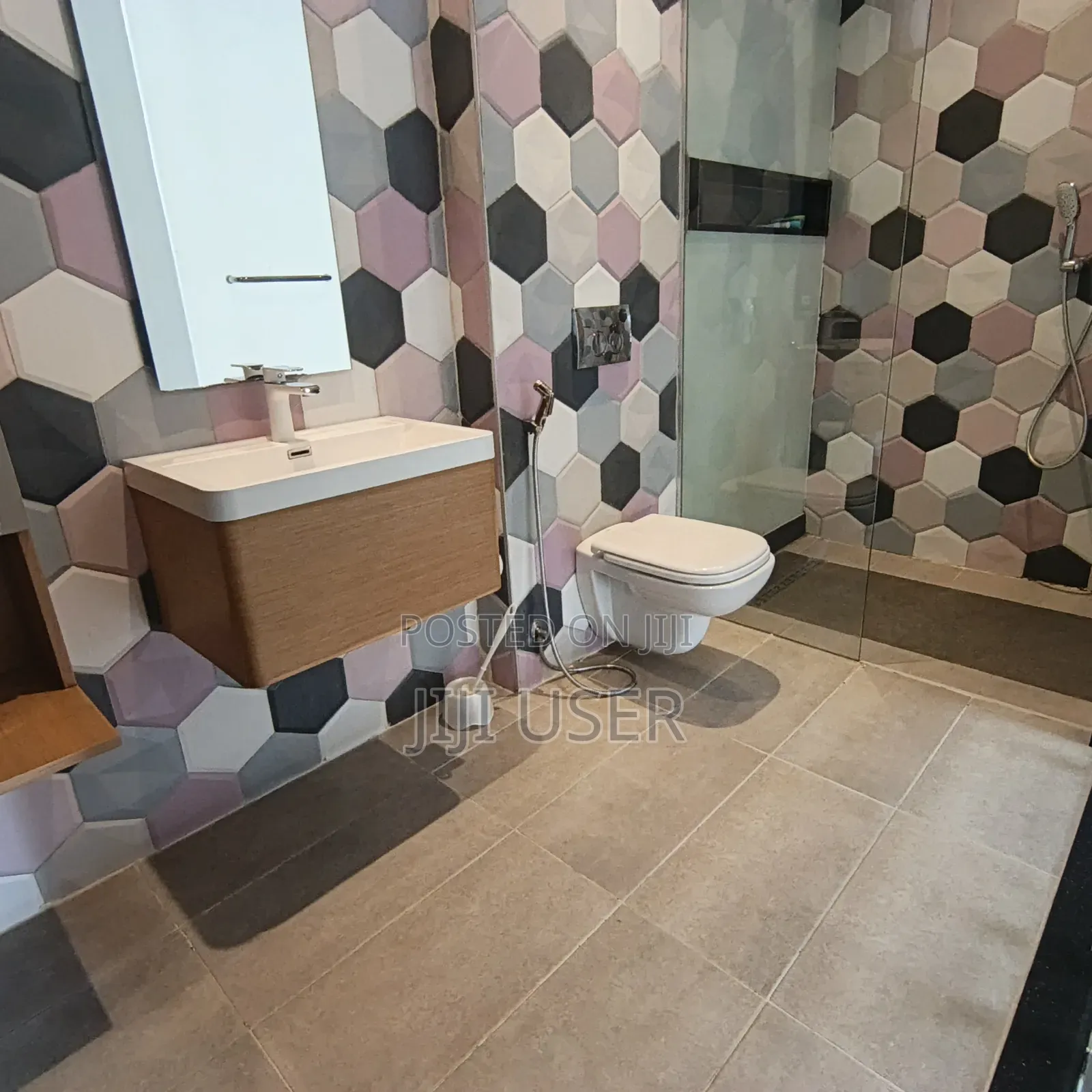4bdrm Duplex in Parklands for rent