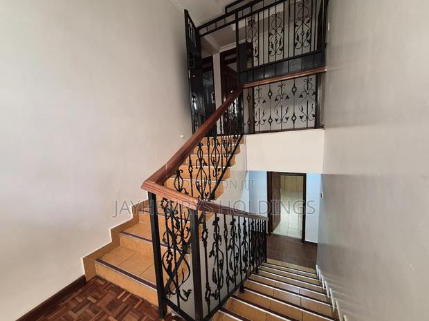 5bdrm House in Runda for rent - thumbnail 16