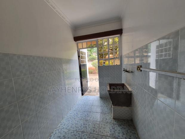 5bdrm House in Runda for rent - thumbnail 17