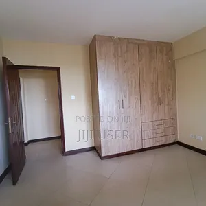 3bdrm Apartment in Parklands for rent