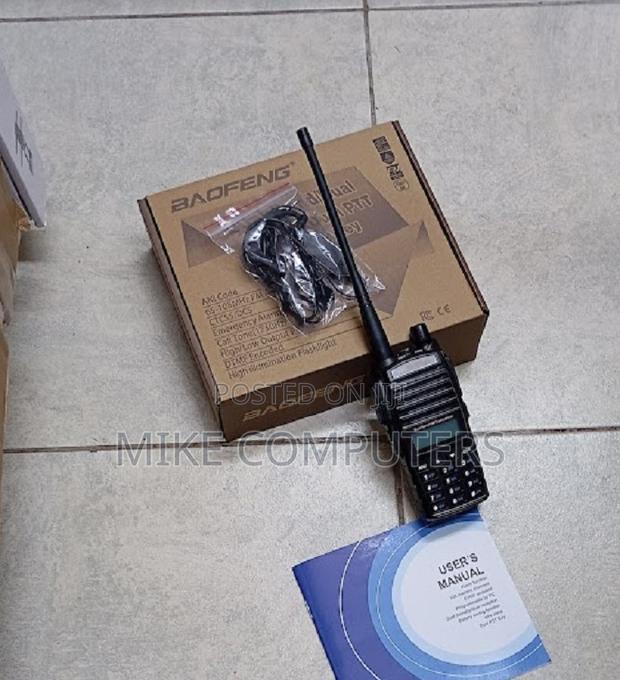Baofeng Uv82 Walkie Talkie Long Range Rugged Body - main view