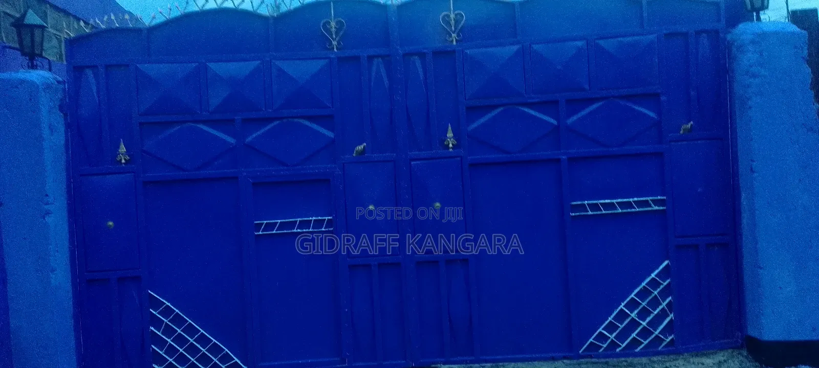 3 Plots 50 by 100 With Masons With Ready Title Deed
