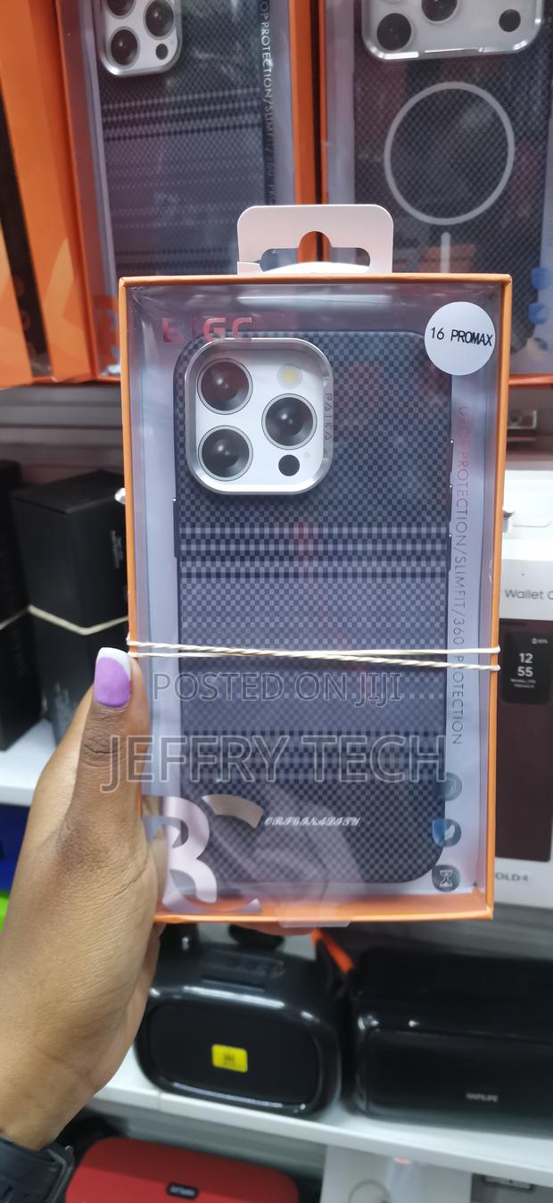Kiwaqe iPhone 16 Pro Max Carbon Fiber Tribal Case With Magsafe .