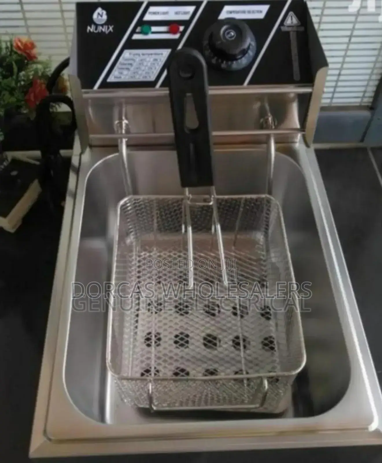 Electric Single Deep Fryers. Original Nunix