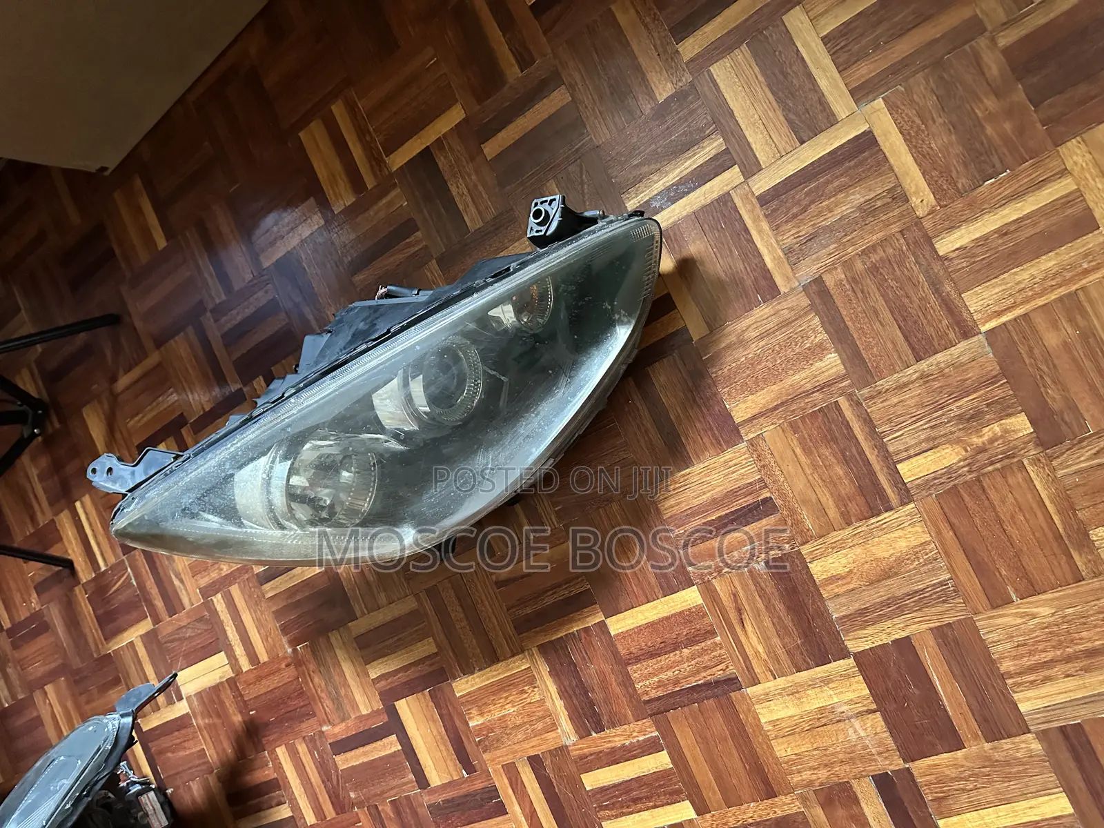 Mazda Demio 2012 Xenon Headlights