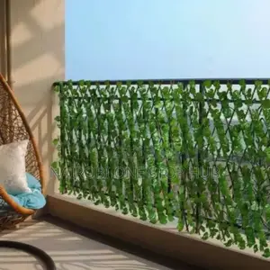Green Privacy Balcony Fence