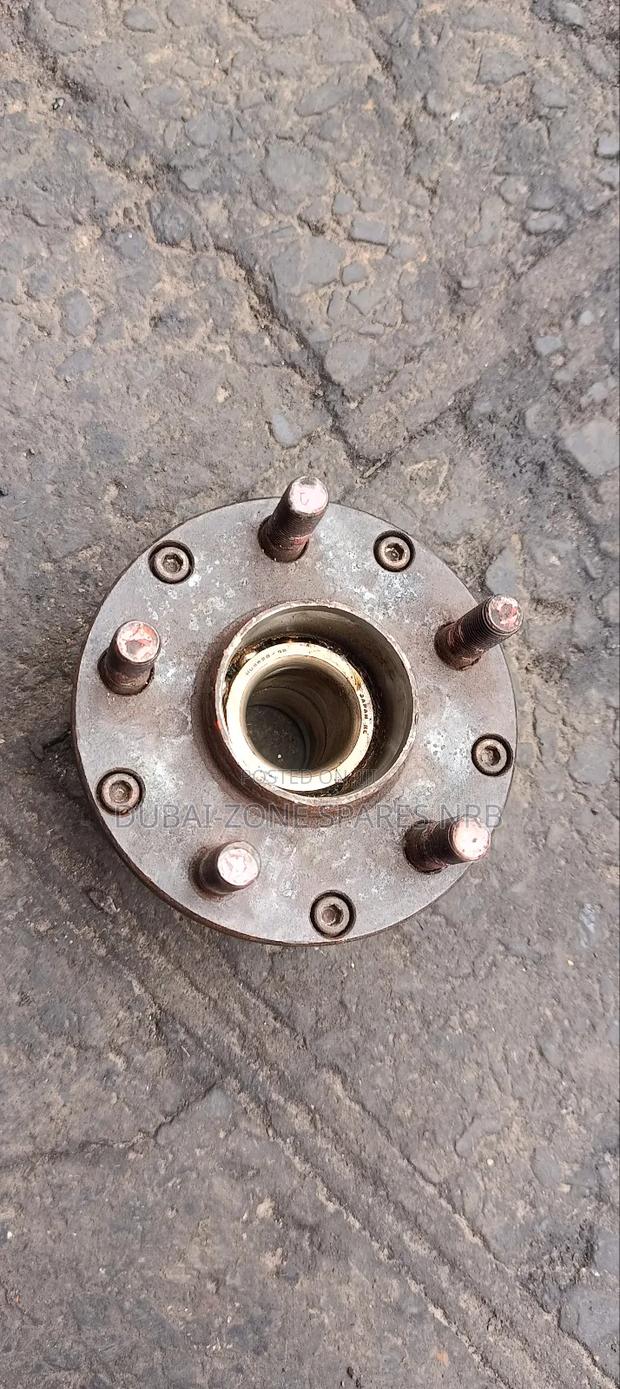 Rear Wheel Hubs Impreza 2wd. - thumbnail 4