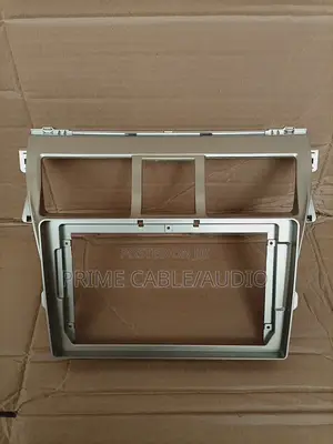 Toyota Belta Inch Console/Frame