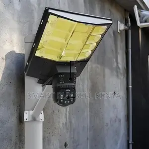 Built in Rechargeable Battery 12mp 4g PTZ Camera Solar Street Light