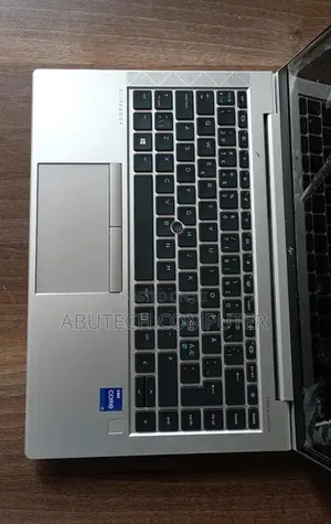 Laptop HP EliteBook 840 G8 16GB Intel Core I7 SSD 512GB
