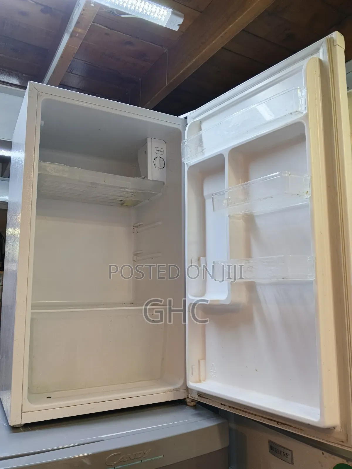 Ex Uk , Refrigerator