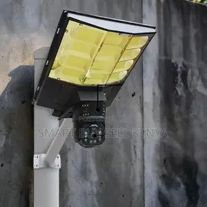 360-Degree Rotation 12mp 4g PTZ Multiple Lenscamera Solar Street Light
