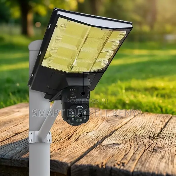 Cloud Storage Back Up Support 12mp 4g PTZ Camera Solar Street Light