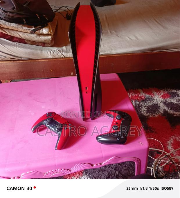 Ps5 Console Standard,Fc 26,Fc 25 and Two Pads - thumbnail 4