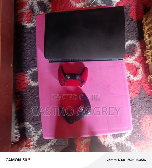 Ps5 Console Standard,Fc 26,Fc 25 and Two Pads - thumbnail 5