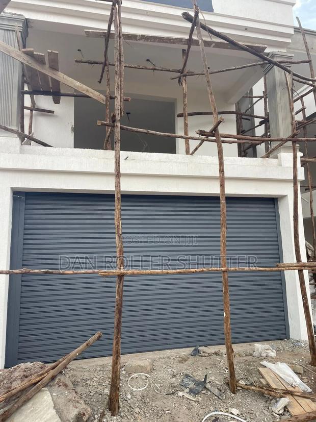 Automatic Remote-Control Door – Durable and Easy to Use