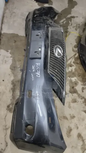 Lexus Rx270 Front Bumper With Grill