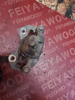 Brake Calliper Daihatsu Mira