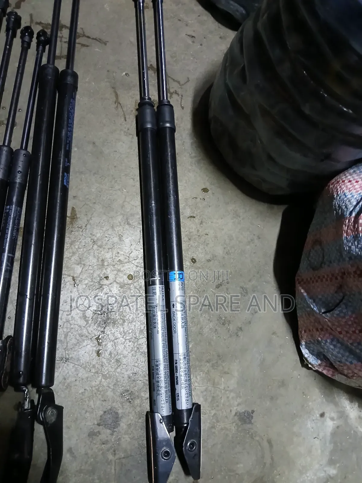 Honda Insight Boot Shock