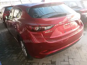 Mazda Axela 2018 Red
