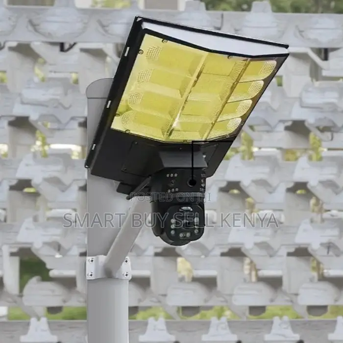 Pir Sensor Alarm 12mp 4g PTZ Multiple Lens Camera Solar Street Light