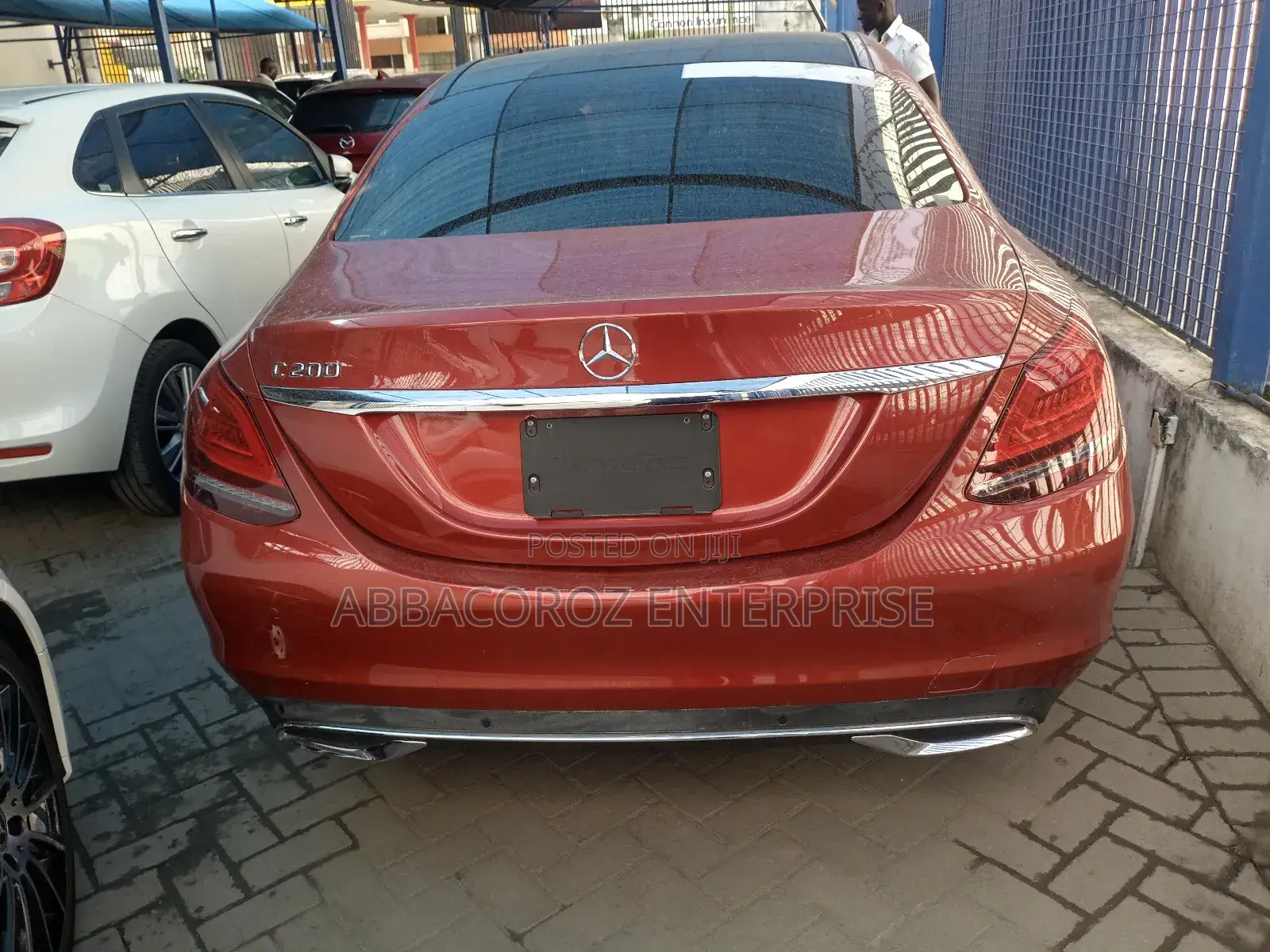 Mercedes-Benz C200 2018 Red