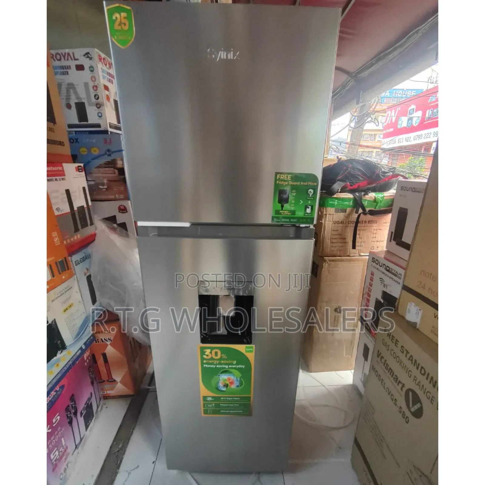 Syinix 257‐Litre No‐Frost Fridge + Built‐In Water Dispenser