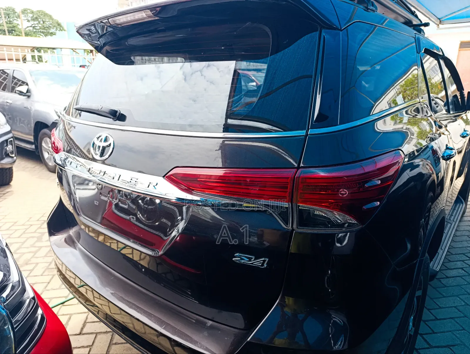 Toyota Fortuner 2018 Black