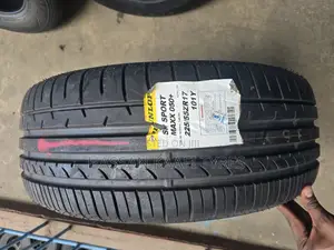 225/55r17 Dunlop Tyre