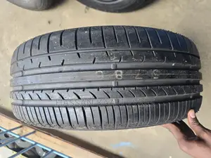 225/55r17 Dunlop Tyre