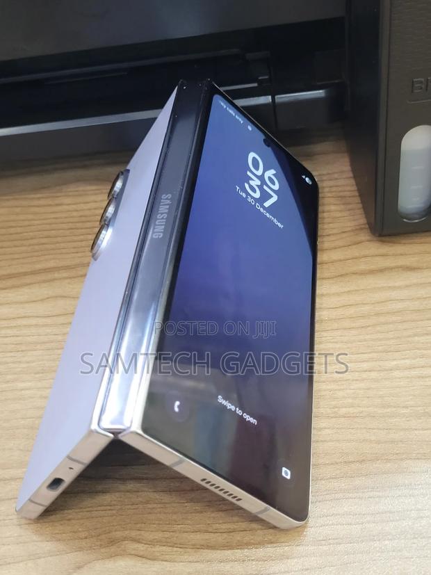 Samsung Galaxy Z Fold 5 256 GB Blue - thumbnail 4