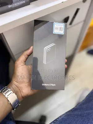 Samsung Galaxy Z Flip6 256 GB Black