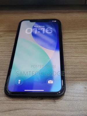 Apple iPhone 11 64 GB Black - thumbnail 2