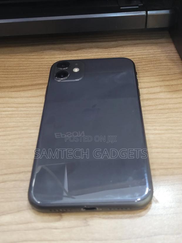 Apple iPhone 11 64 GB Black - thumbnail 3