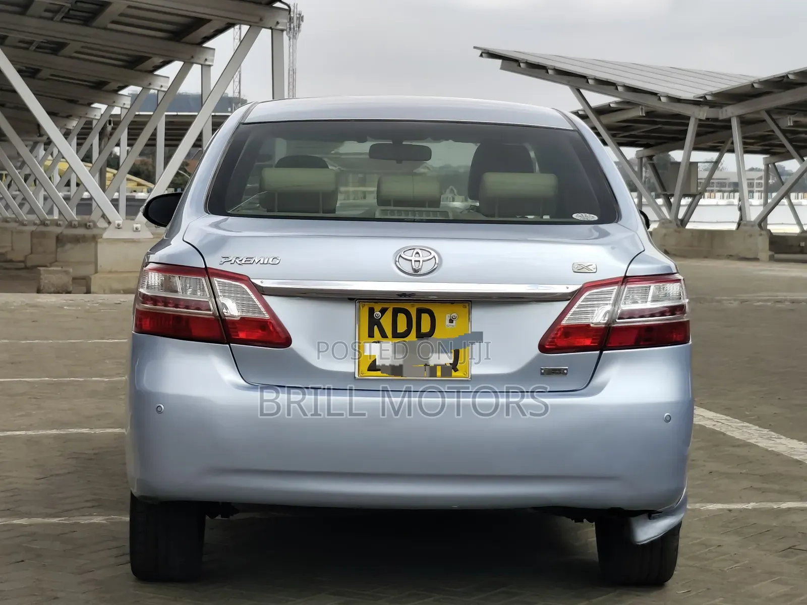 Toyota Premio 2014 Blue