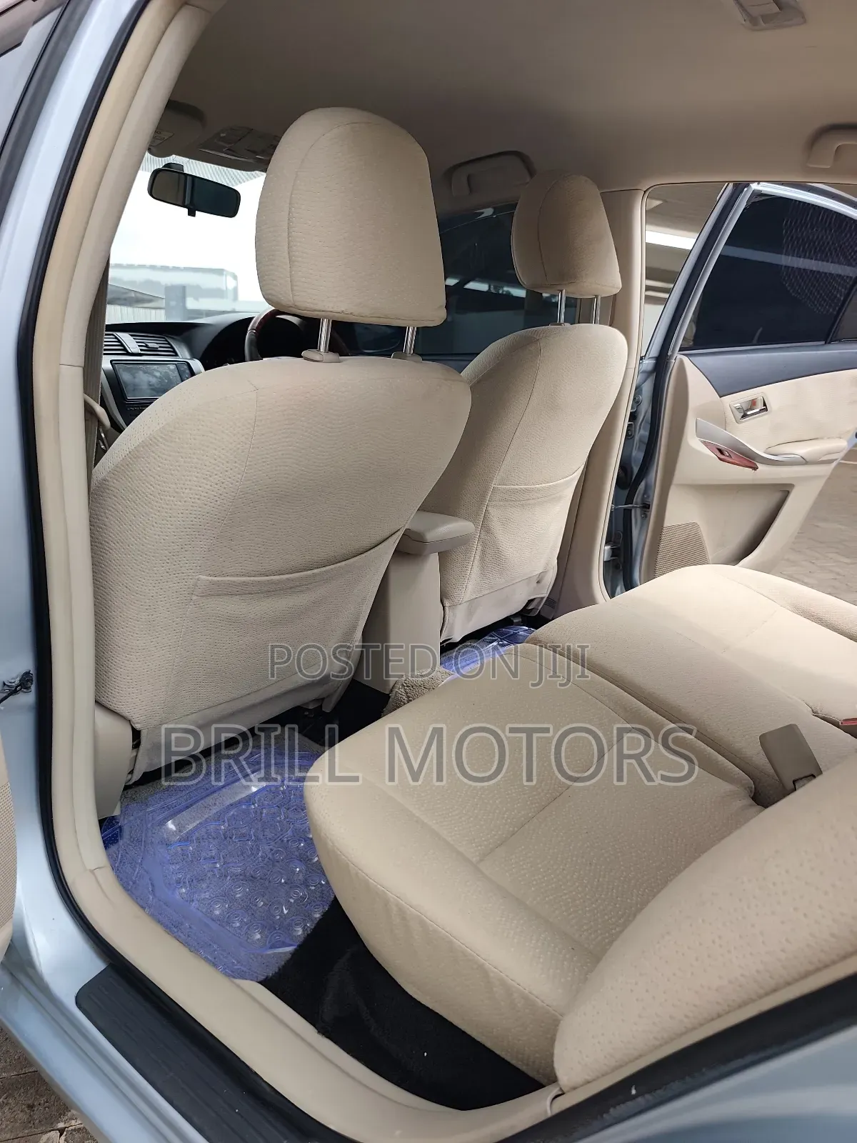 Toyota Premio 2014 Blue
