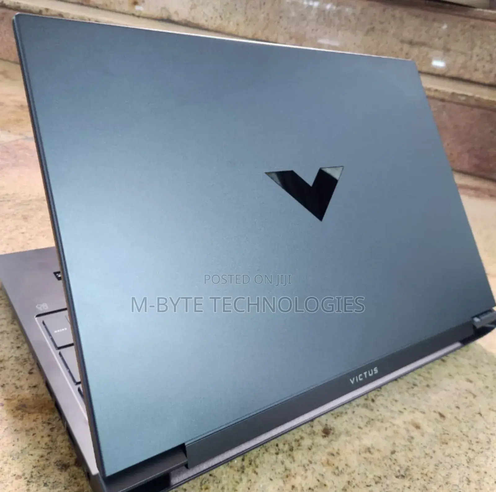 New Laptop HP Victus 15 16GB Intel Core i5 SSD 512GB