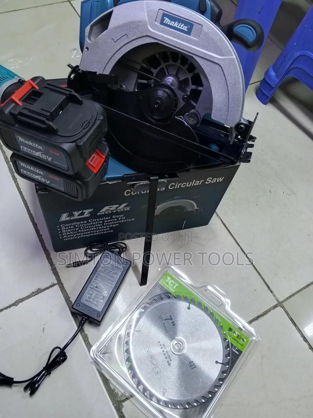 Makita Cordless Circular Saw 7 Inches