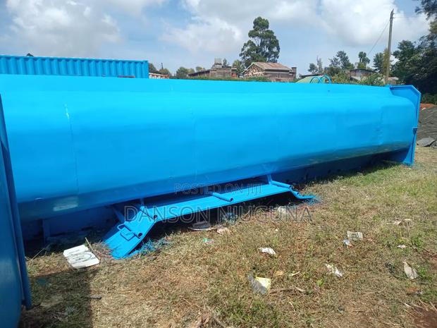 Water Tanker - thumbnail 6