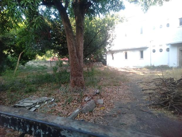 Prime 3/4 Acre at 480m on Sale at Kizingo Mombasa City (Island) - main view