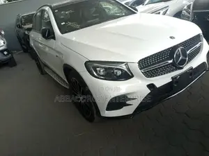 Mercedes-Benz GLC-Class 2018 White