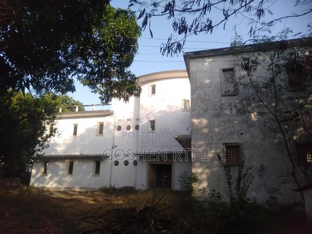 Prime 3/4 Acre at 480m on Sale at Kizingo Mombasa City (Island) - thumbnail 4