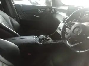 Mercedes-Benz GLC-Class 2018 White