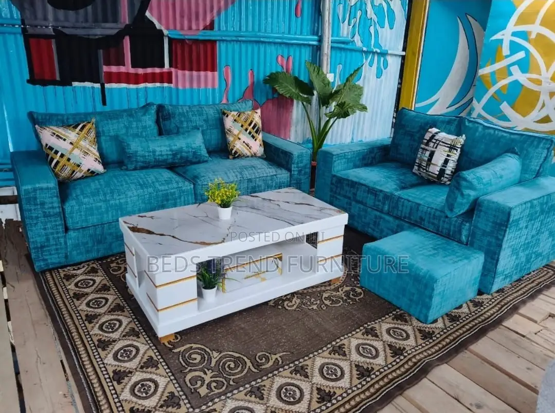 Distinctive 5 Seater Modern Sofa 3,2