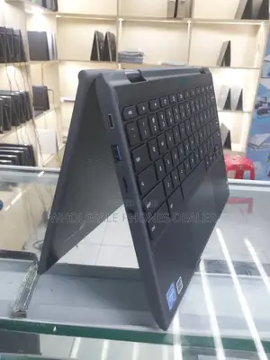 Laptop Lenovo 300e 4GB Intel Celeron SSD 32GB