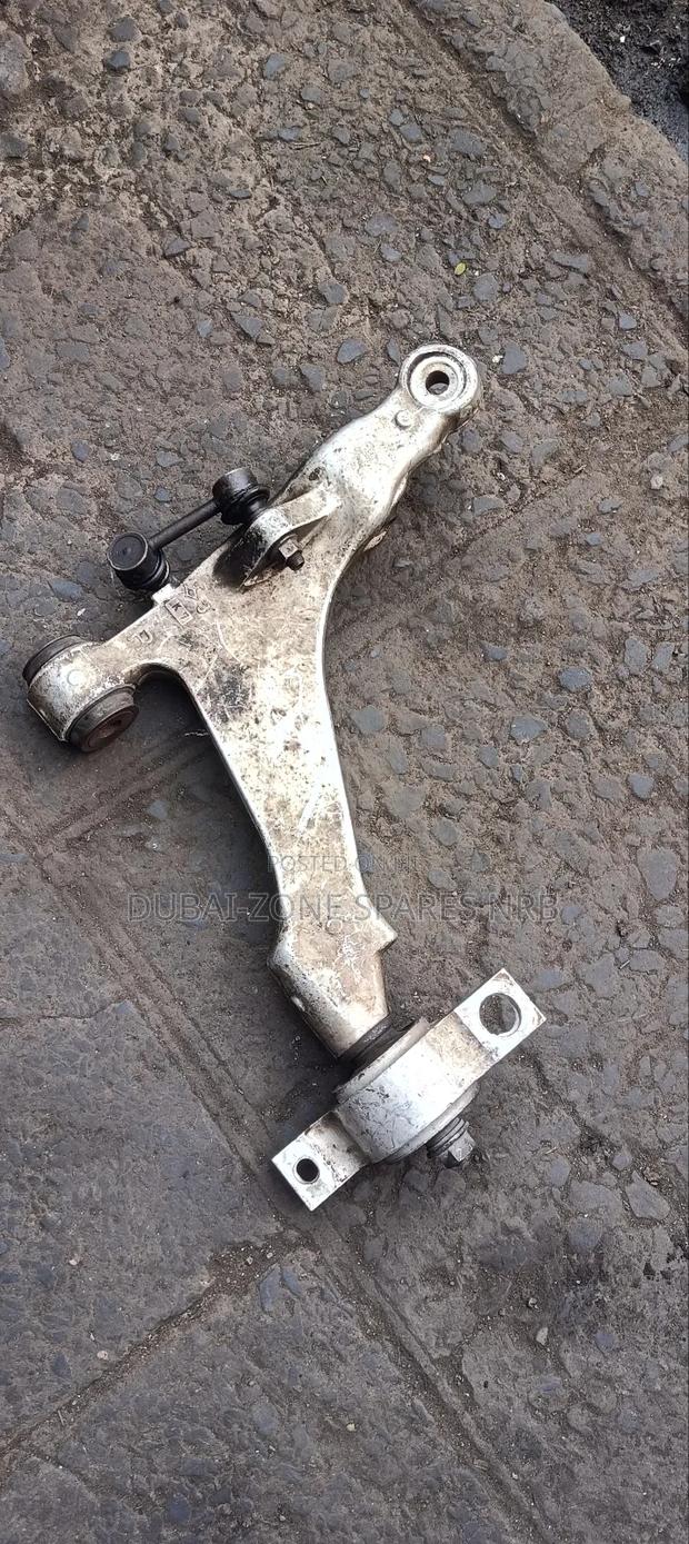 Front Arms Mark X, Crown 4-Wheel Drive. - thumbnail 4