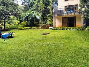 4bdrm Mansion in Njumbi Lane, Muthangari for sale