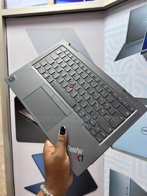 Laptop Lenovo ThinkPad X1 Carbon 16GB Intel Core I7 SSD 512GB - thumbnail 2